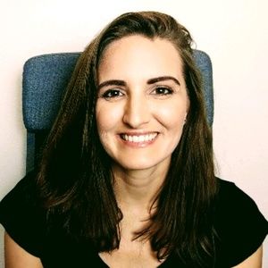 Meet your Posher, Juli